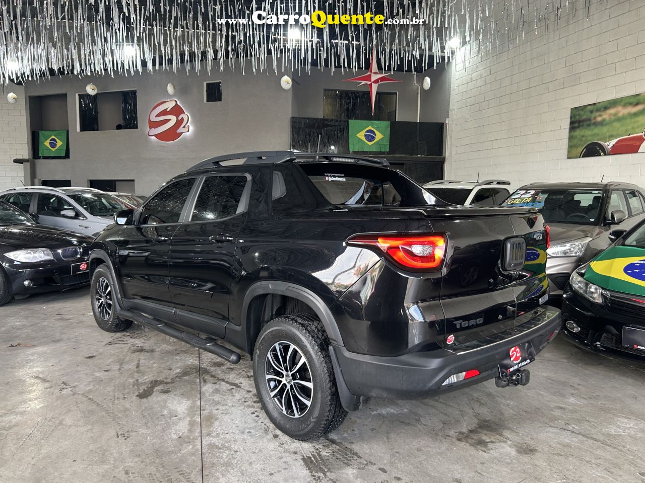 FIAT   TORO ULTRA 2.0 16V 4X4 DIESEL AUT.   PRETO 2020 2.0 DIESEL - Loja