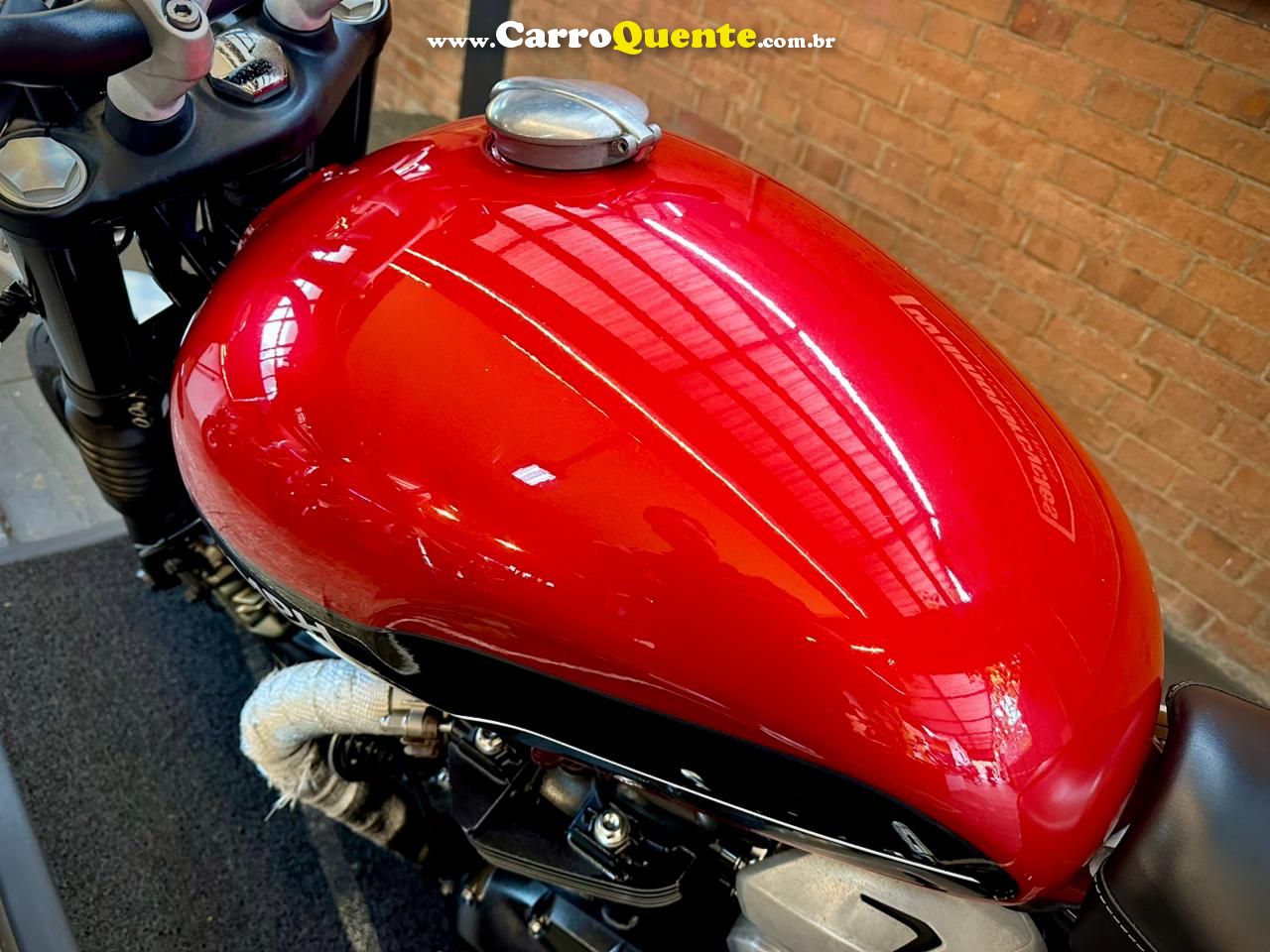 TRIUMPH SPEED TWIN 2019 - Loja