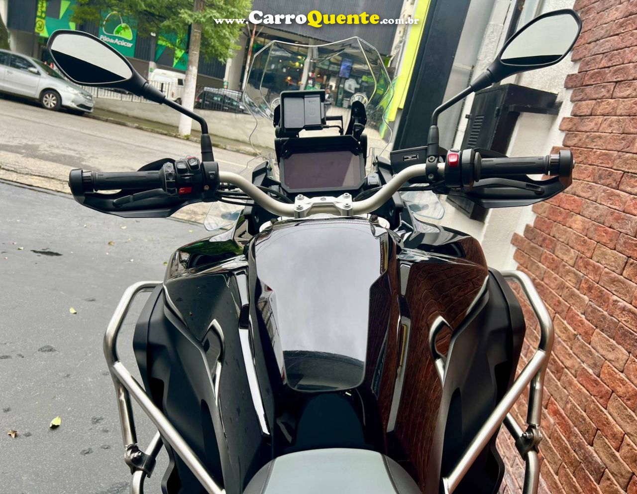 BMW F 900 2025 - Loja