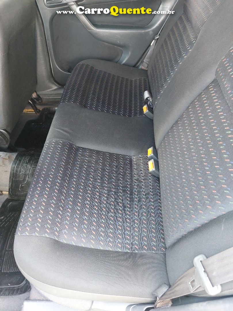 VOLKSWAGEN PARATI 1.6 MI CITY 8V G.III 2005 - Loja