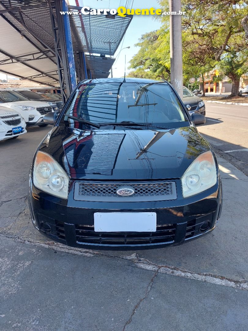 FORD FIESTA 1.0 MPI HATCH 8V 2010 - Loja