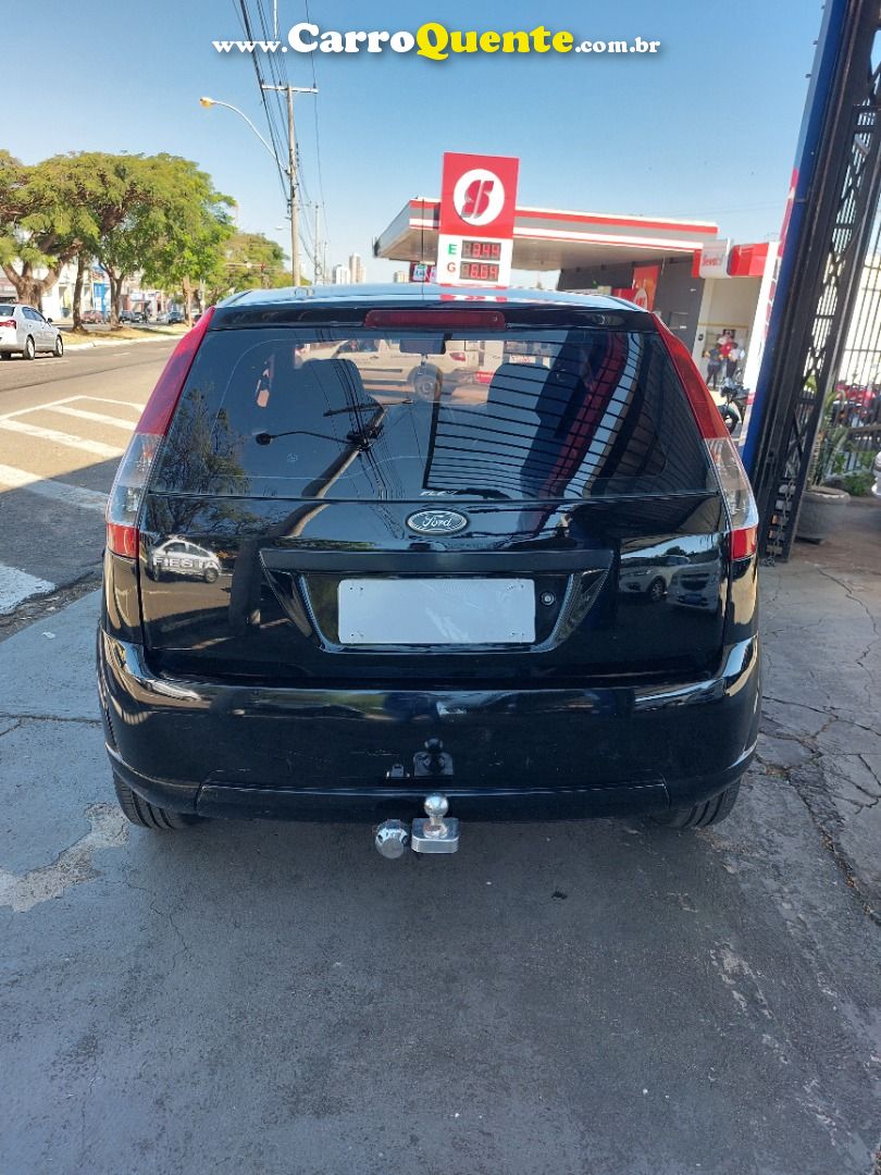 FORD FIESTA 1.0 MPI HATCH 8V 2010 - Loja