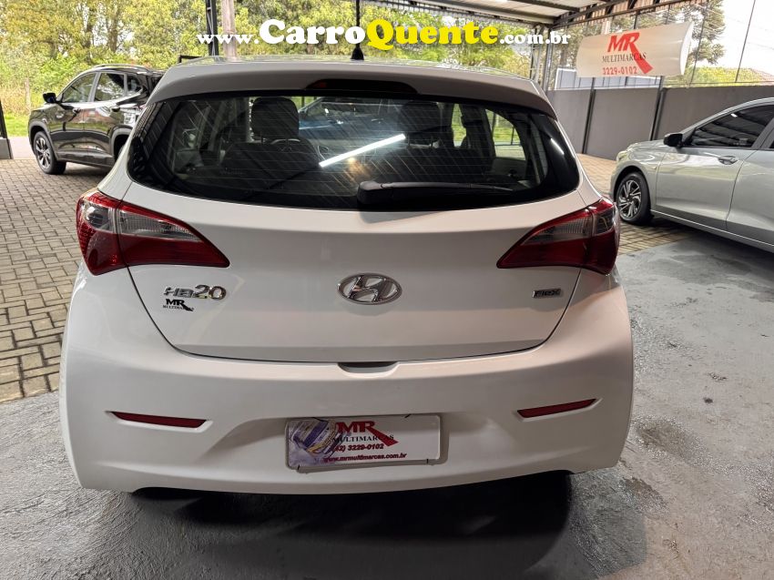 Hyundai HB20 1.0 COMFORT STYLE 12V FLEX 4P MANUAL - Loja