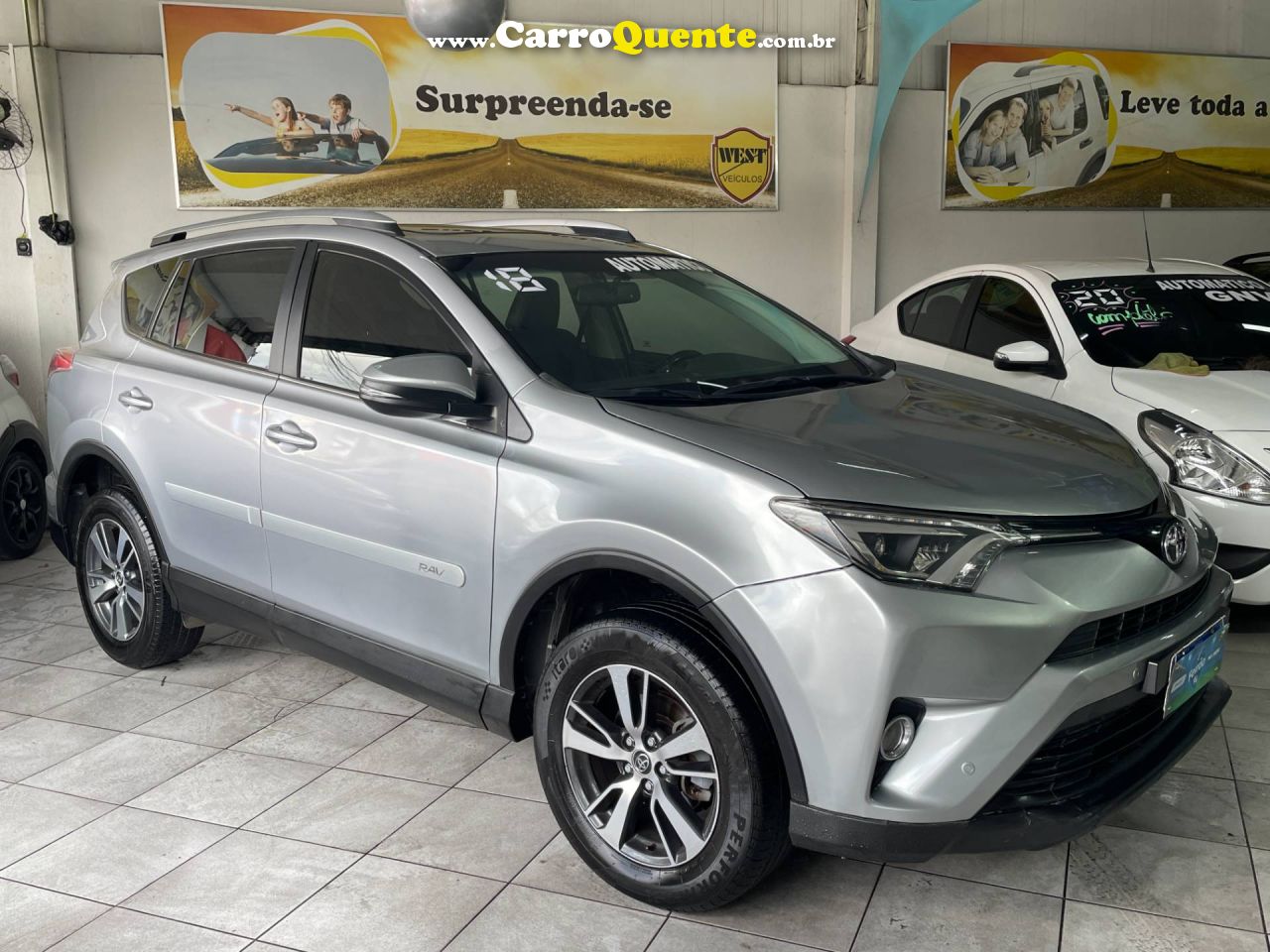 TOYOTA RAV4 2.0 TOP 4X2 16V 2017 - Loja