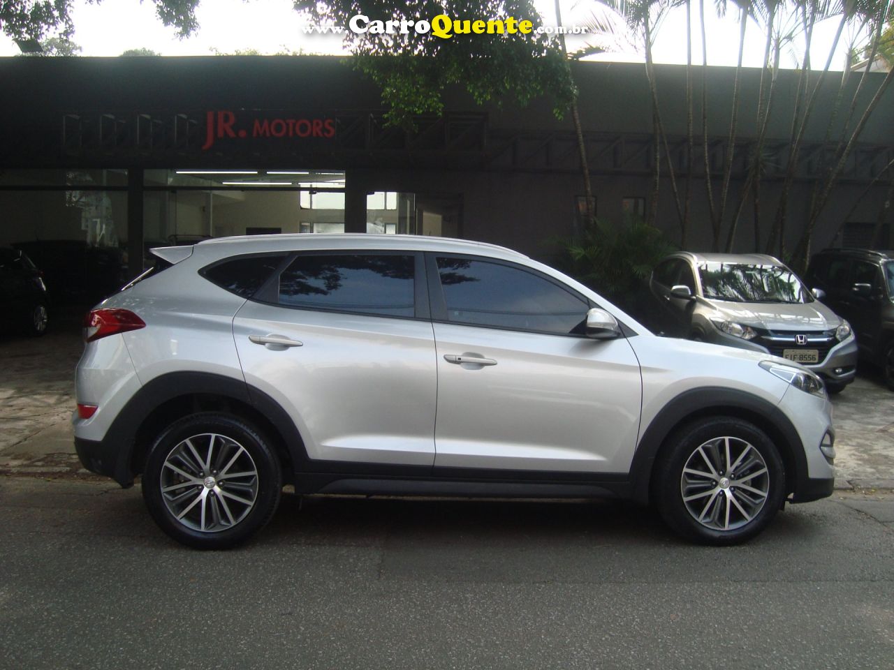 HYUNDAI TUCSON 1.6 16V T-GDI GL 2018 - Loja