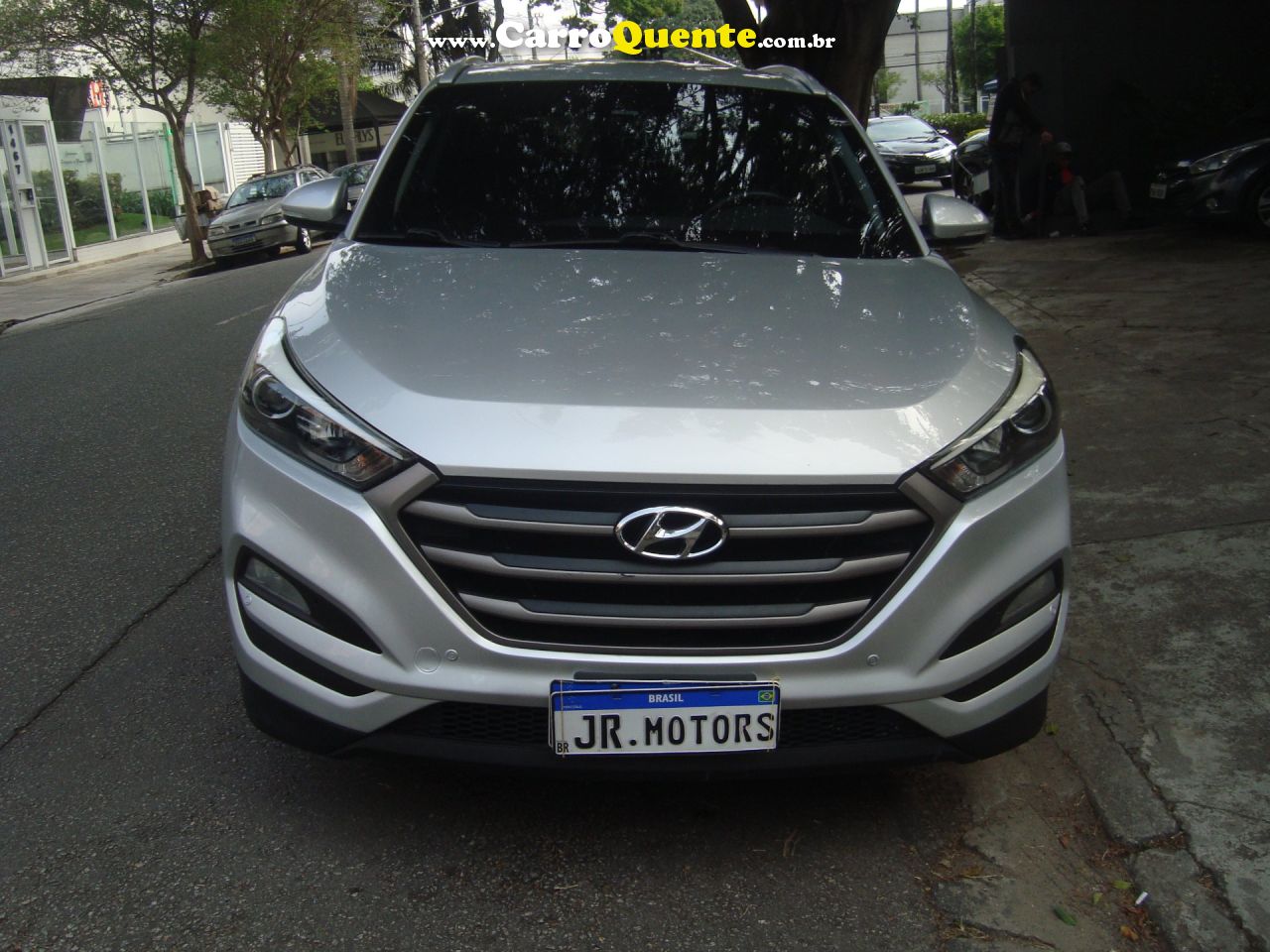 HYUNDAI TUCSON 1.6 16V T-GDI GL 2018 - Loja