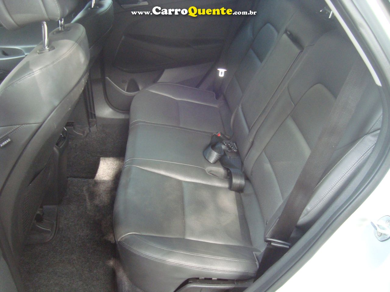 HYUNDAI TUCSON 1.6 16V T-GDI GL 2018 - Loja
