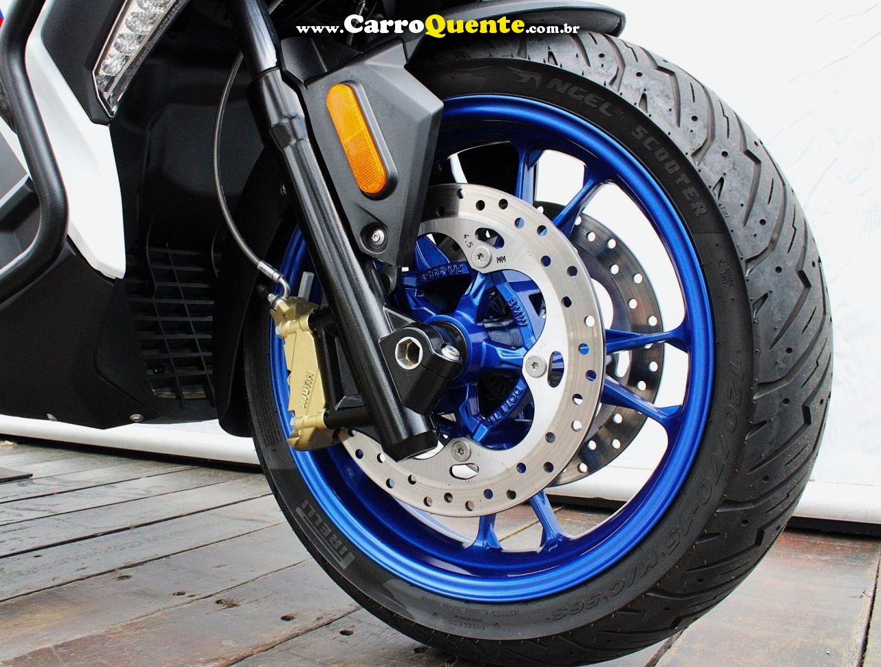 BMW C 400 X SPORT 2024 - Loja