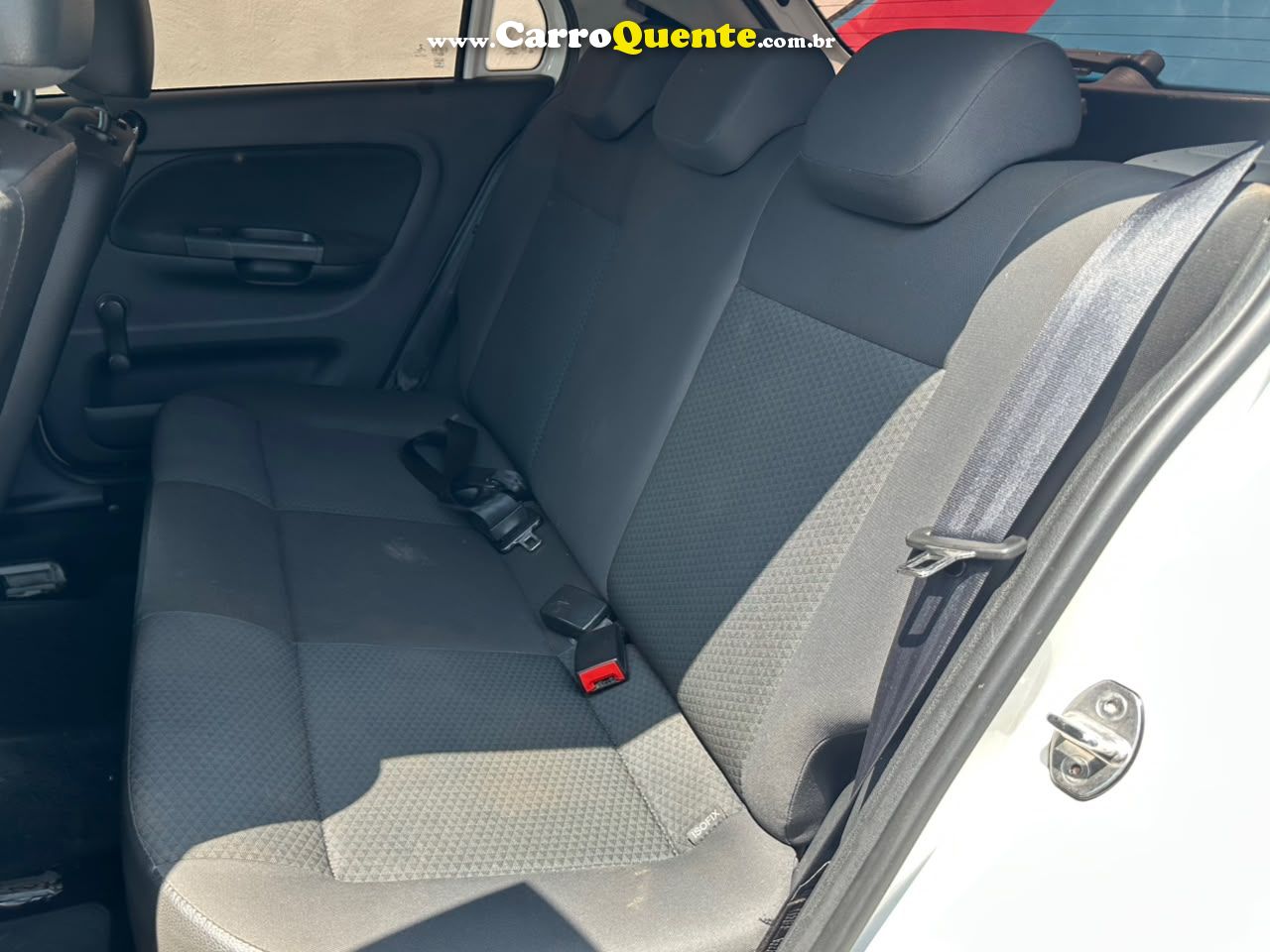VOLKSWAGEN GOL 1.0 12V MPI TOTALFLEX 2021 - Loja
