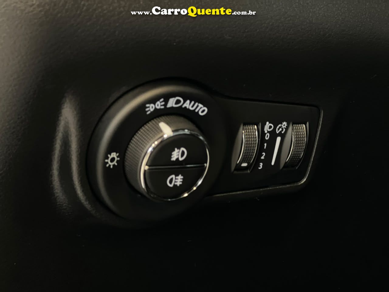 JEEP COMPASS 1.3 T270 TURBO LONGITUDE 2022 - Loja