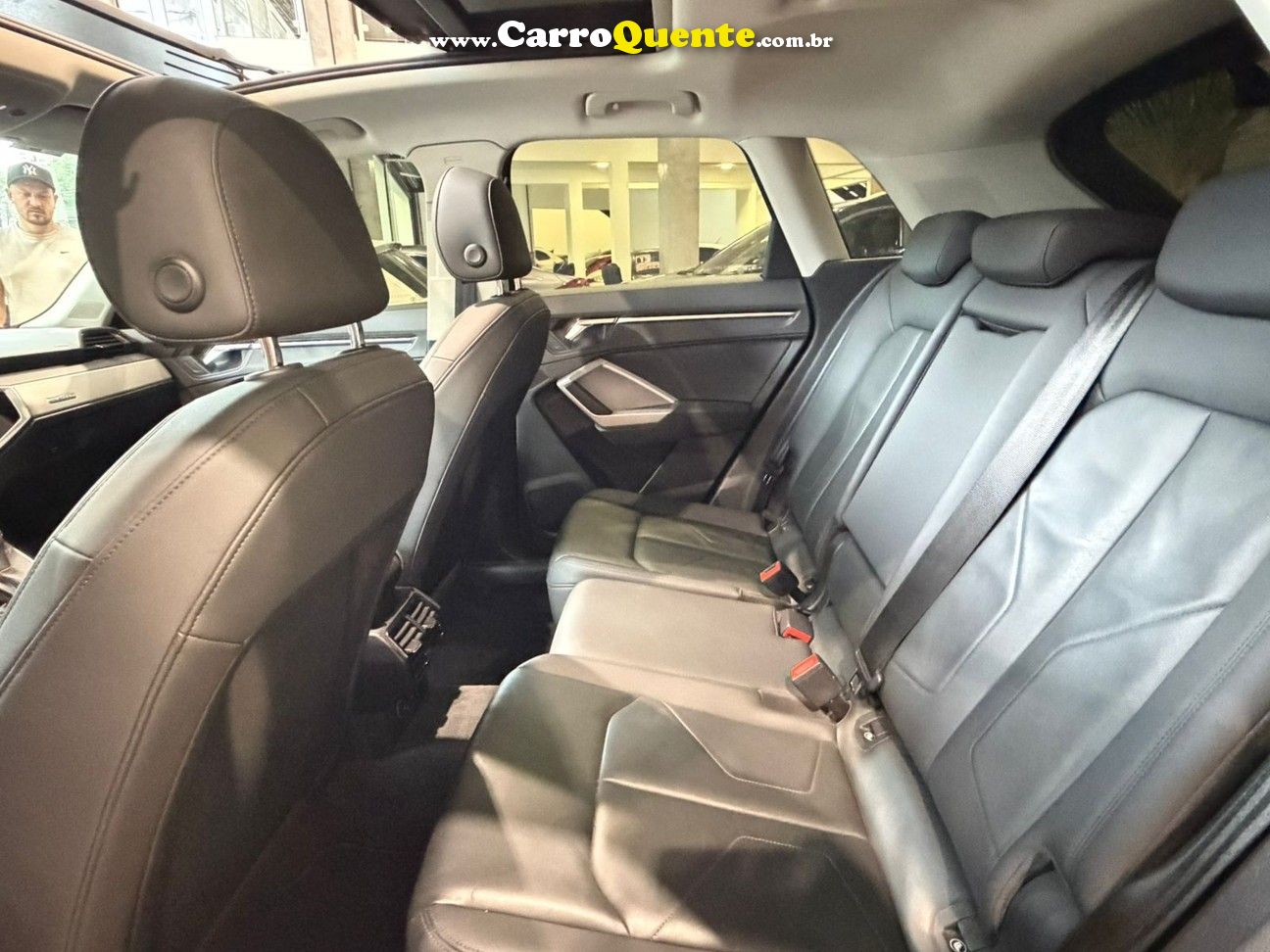 AUDI Q3 2022 - Loja