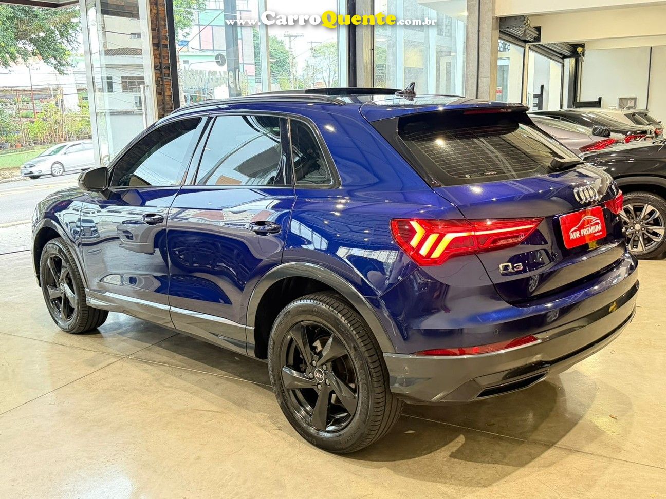 AUDI Q3 2022 - Loja