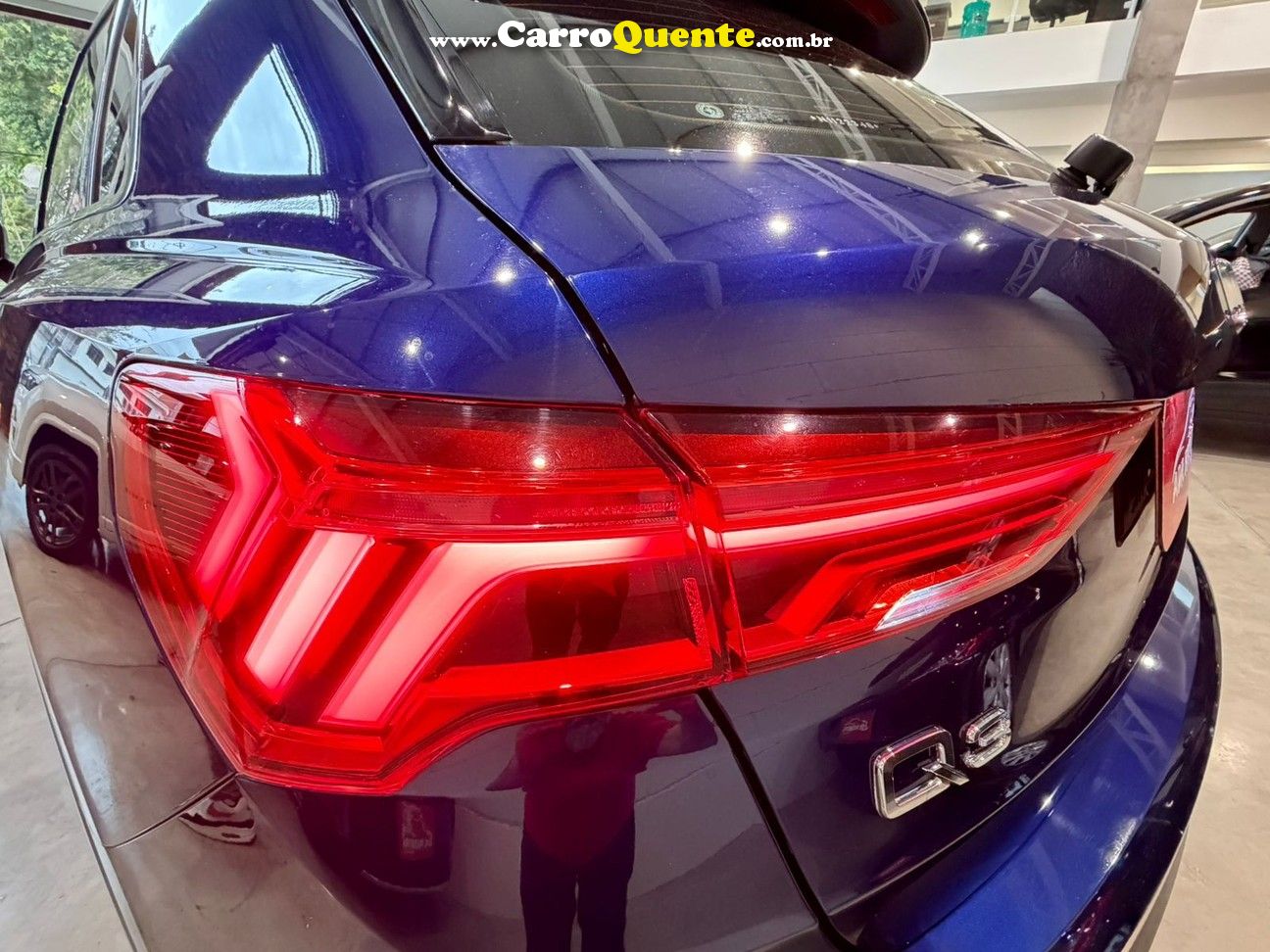 AUDI Q3 2022 - Loja