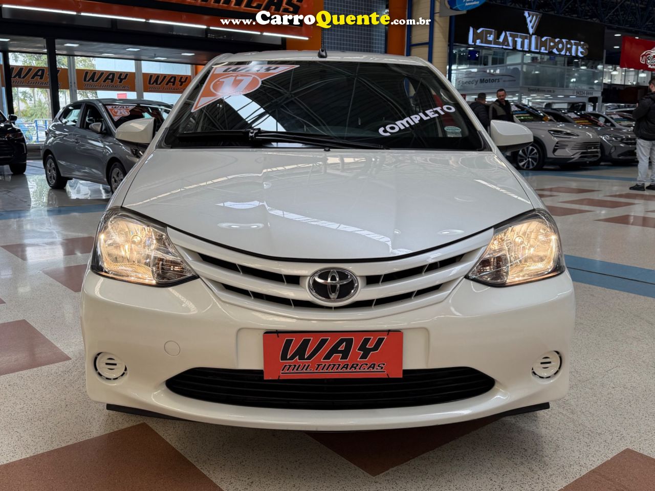 TOYOTA ETIOS 1.5 XS SEDAN 16V 2017 - Loja