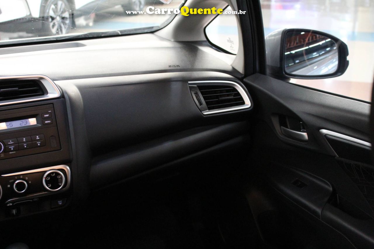 HONDA FIT 1.5 LX 16V 2017 - Loja