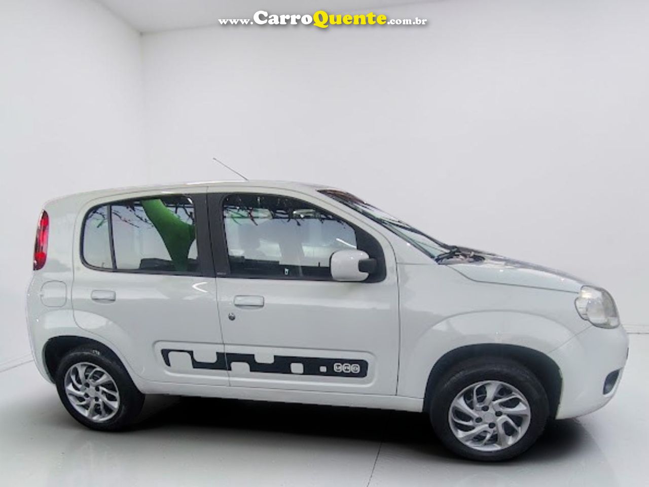 FIAT UNO 1 2013 - Loja