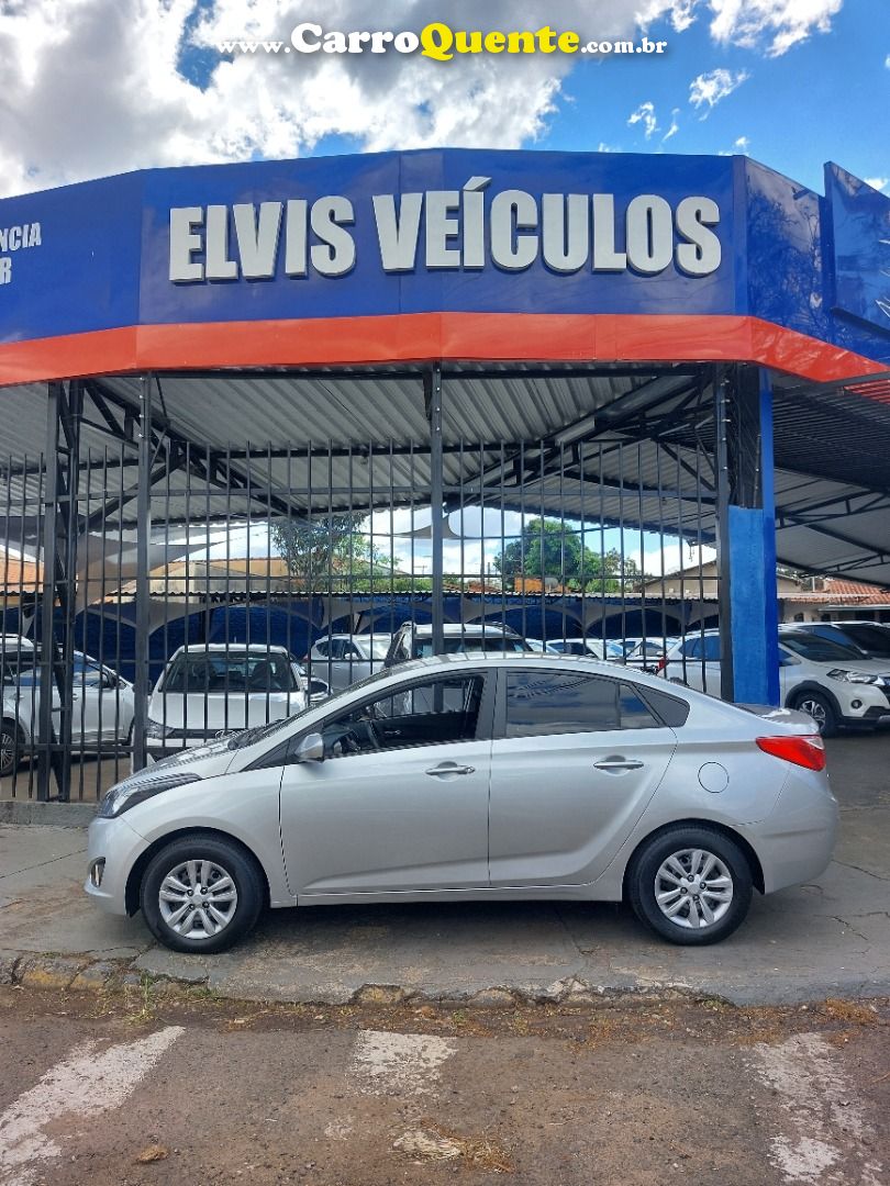 HYUNDAI HB20S 1.6 COMFORT PLUS 16V 2015 - Loja