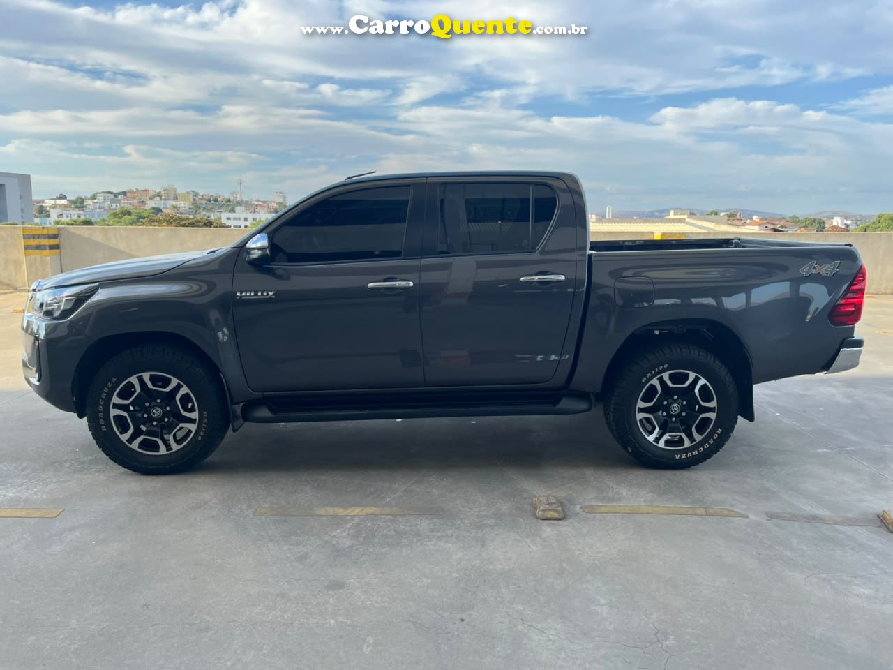 TOYOTA   HILUX CD SRV 4X4 2.8 TDI DIESEL AUT.   CINZA 2021 2.8 DIESEL - Loja