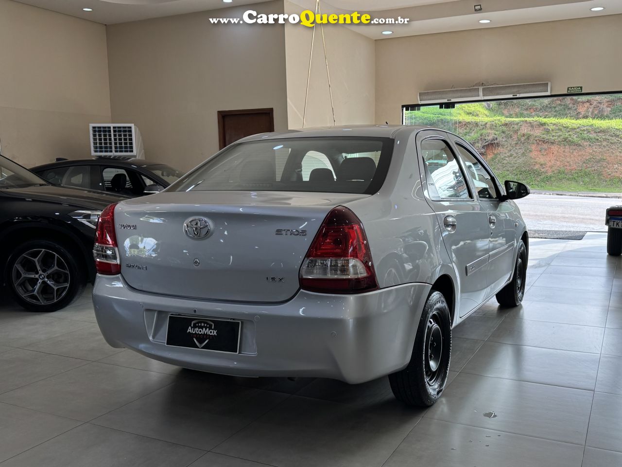 TOYOTA   ETIOS X SEDAN 1.5 FLEX 16V 4P MEC.   PRATA 2016 1.5 FLEX - Loja