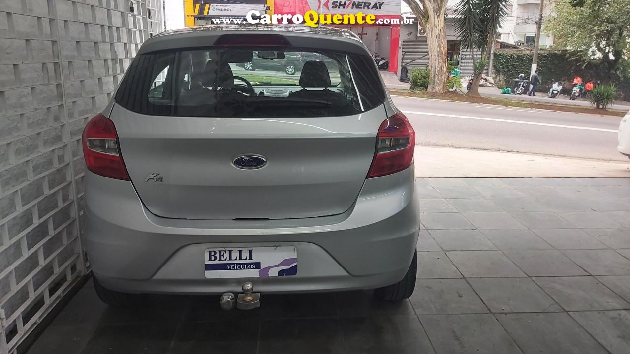 FORD   KA 1.0 SESE PLUS TIVCT FLEX 5P   PRATA 2015 1.0 FLEX - Loja