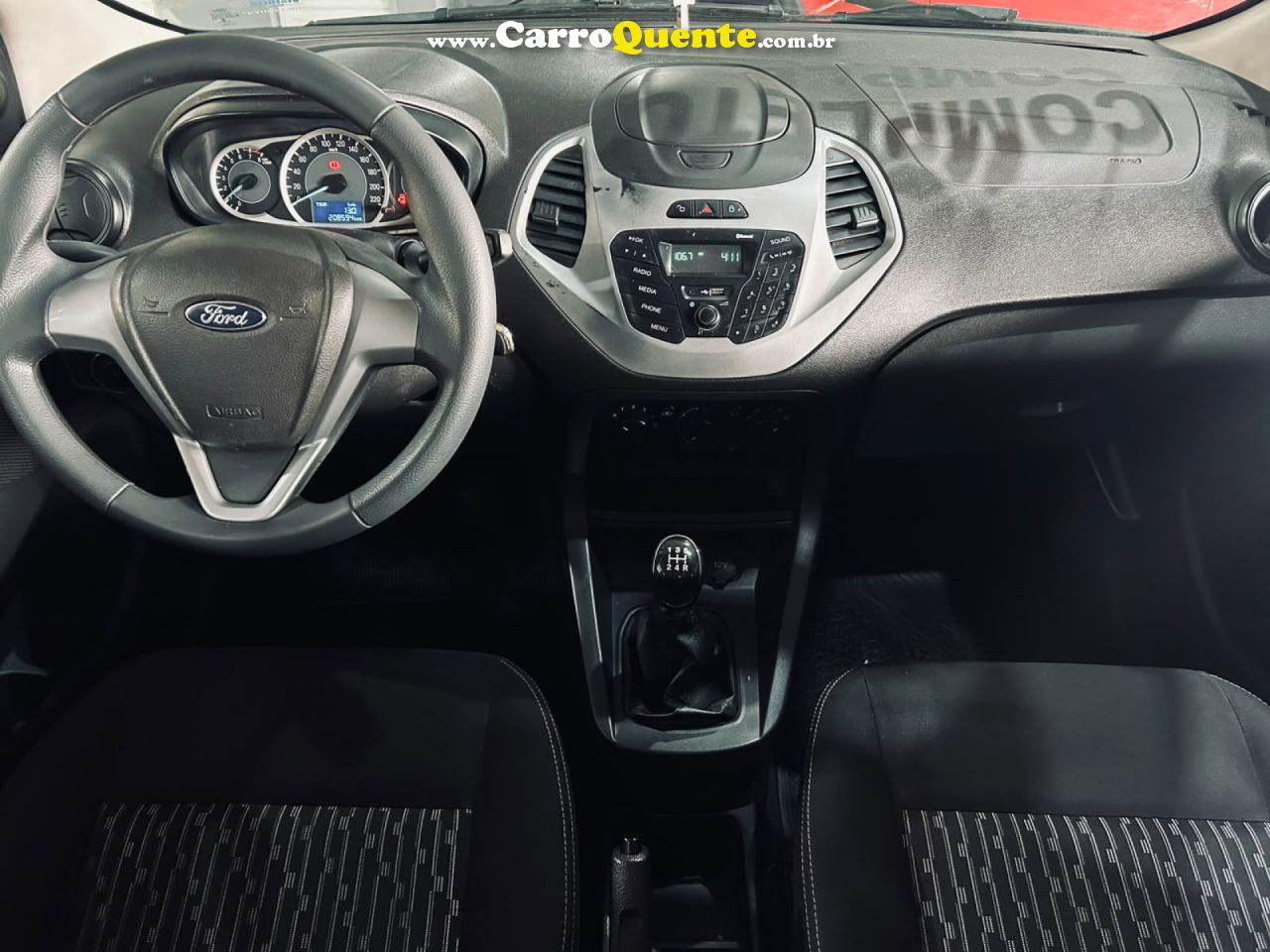 FORD   KA 1.0 SESE PLUS TIVCT FLEX 5P   PRATA 2016 1.0 FLEX - Loja