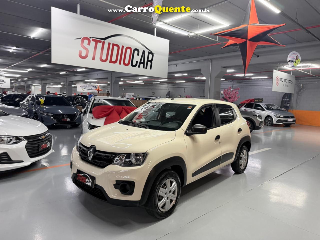 RENAULT   KWID ZEN 1.0 FLEX 12V 5P MEC.   BEGE 2020 1.0 FLEX - Loja