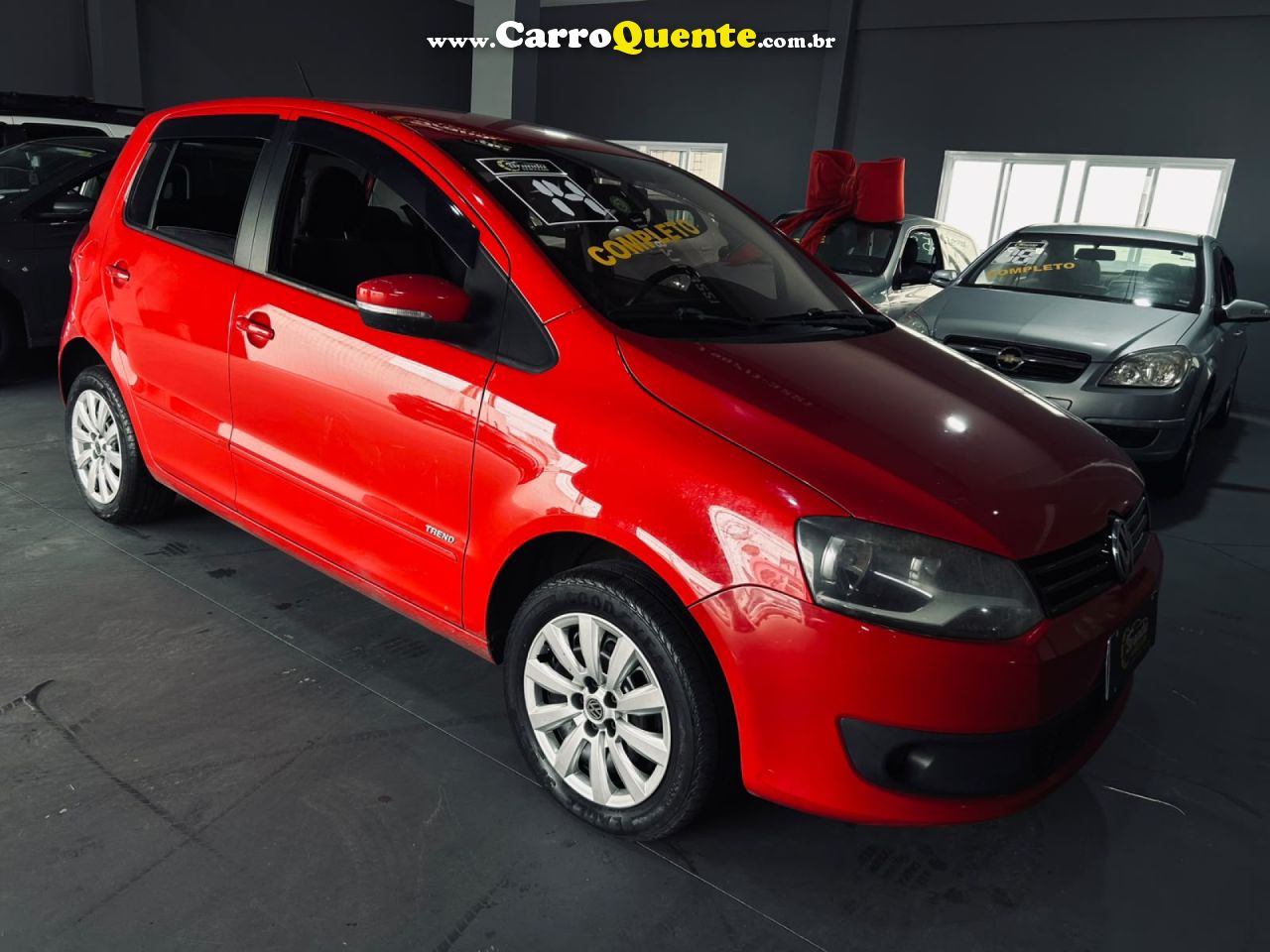VOLKSWAGEN   FOX TRENDLINE 1.6 FLEX 8V 5P   VERMELHO 2014 1.6 FLEX - Loja