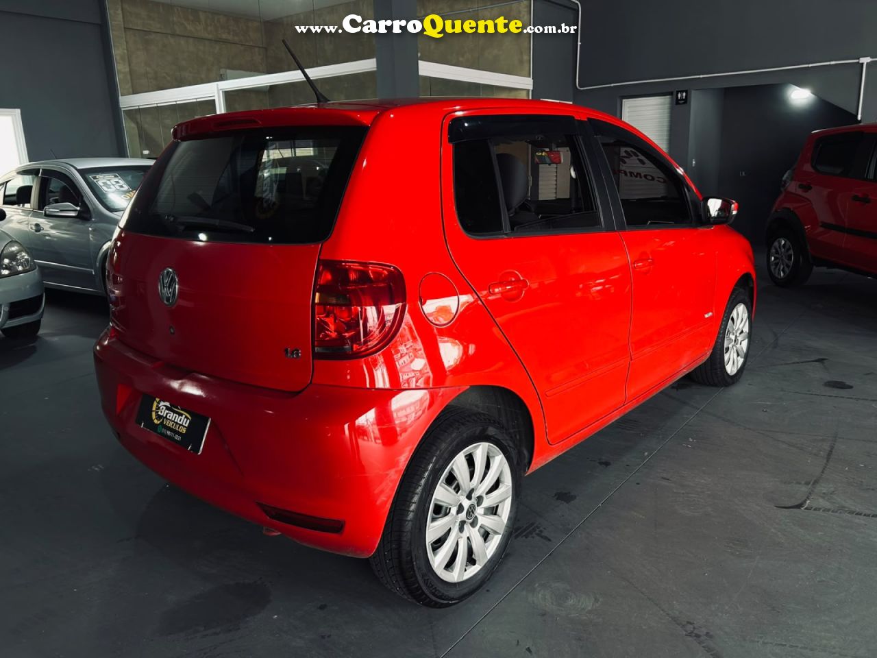 VOLKSWAGEN   FOX TRENDLINE 1.6 FLEX 8V 5P   VERMELHO 2014 1.6 FLEX - Loja