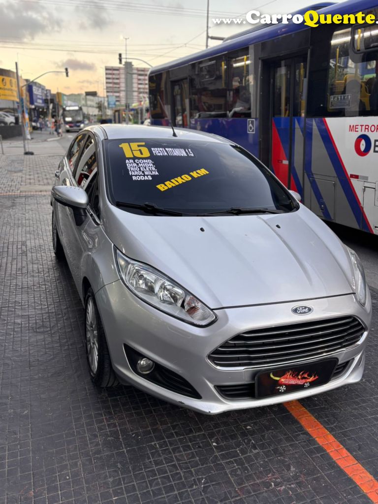 FORD   FIESTA TIT.TIT.PLUS 1.6 16V FLEX AUT.   PRATA 2015 1.6 FLEX - Loja