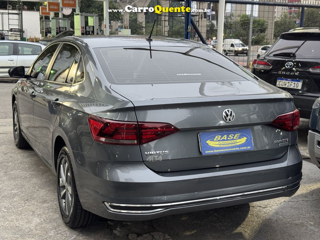 VOLKSWAGEN   VIRTUS HIGHLINE 200 TSI 1.0 FLEX 12V AUT   CINZA 2019 1.0 T FLEX - Loja