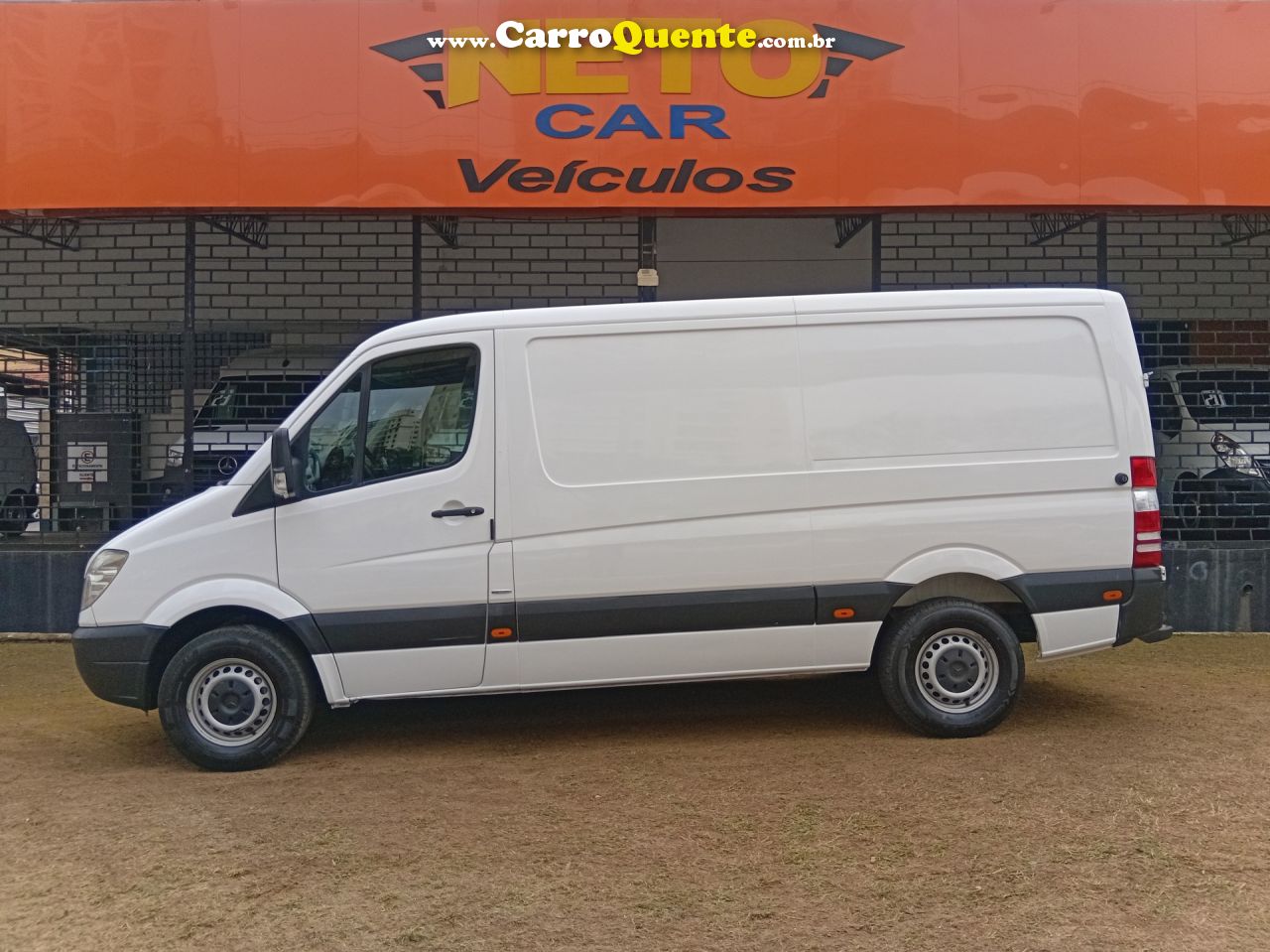 MERCEDES-BENZ   SPRINTER 311 FURGÃO LONGO 2.2  DIES   BRANCO 2014 2.2 DIESEL - Loja
