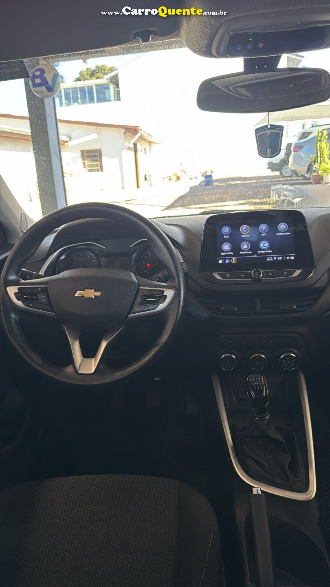 CHEVROLET   ONIX HATCH LT 1.0 12V FLEX 5P MEC.   BRANCO 2024 1.0 FLEX - Loja