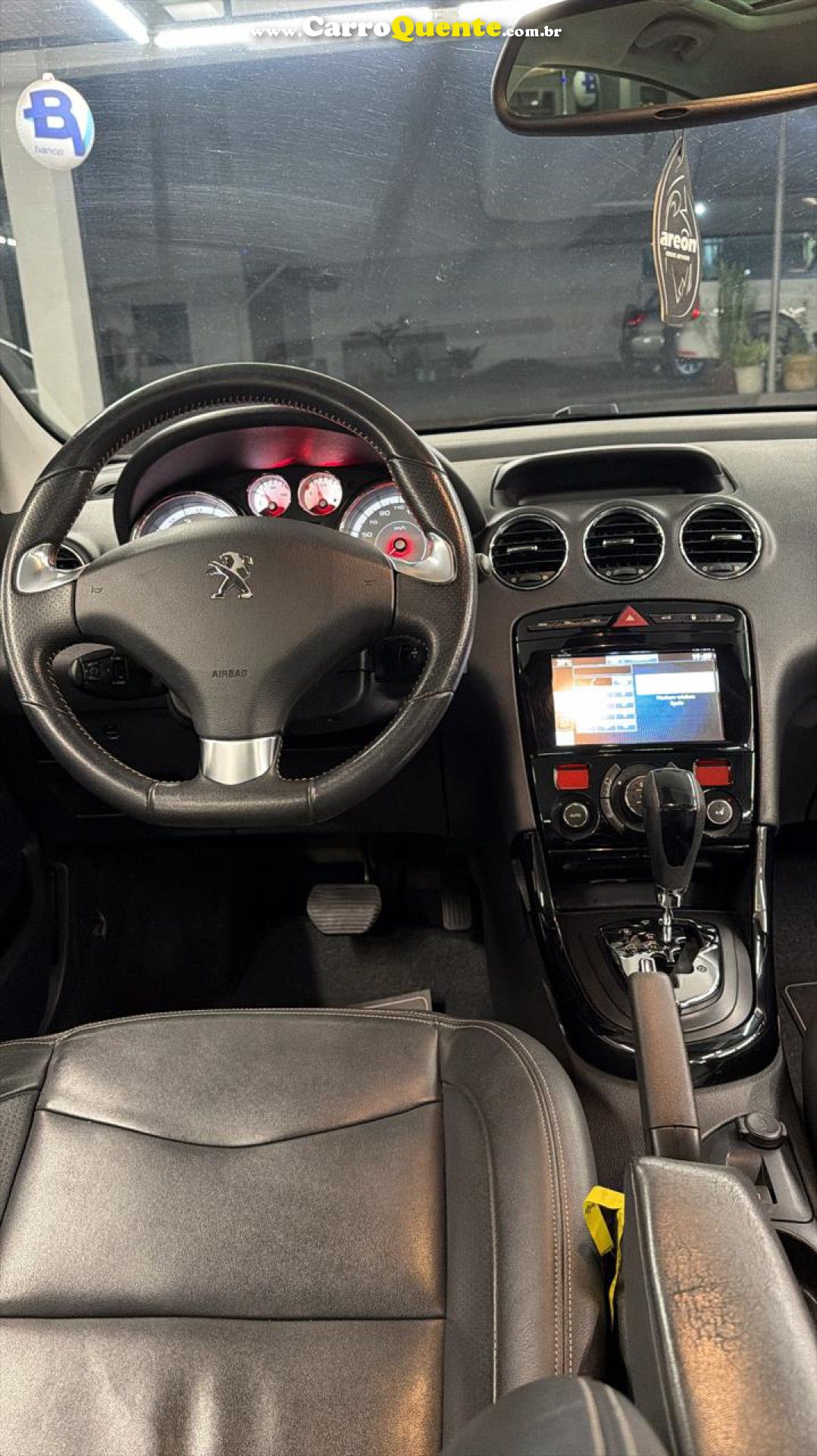 PEUGEOT   308 GRIFFE 1.6 TURBO FLEX 16V 5P AUT.   BRANCO 2016 1.6 FLEX - Loja