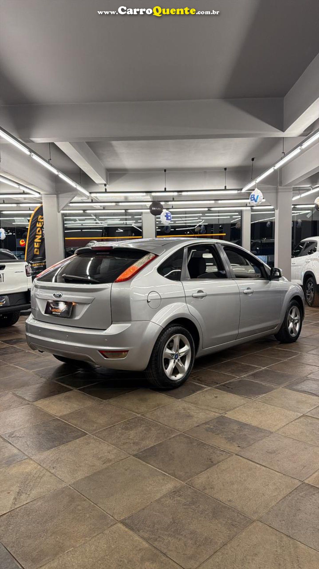 FORD   FOCUS 1.6 SSESE PLUS FLEX 8V16V  5P   PRATA 2013 1.6 FLEX - Loja