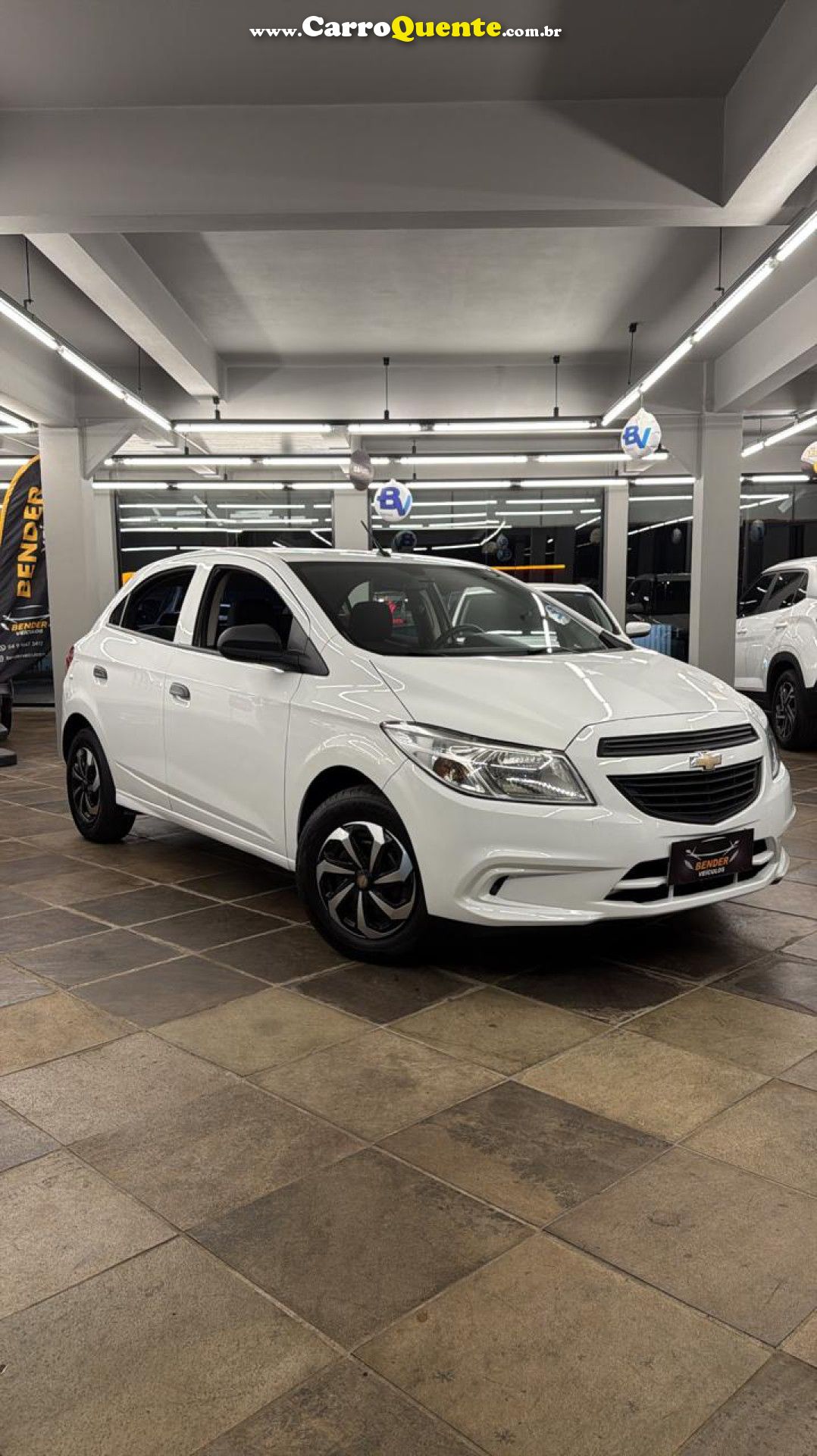 CHEVROLET   ONIX HATCH JOY 1.0 8V FLEX 5P MEC.   BRANCO 2018 1.0 FLEX - Loja