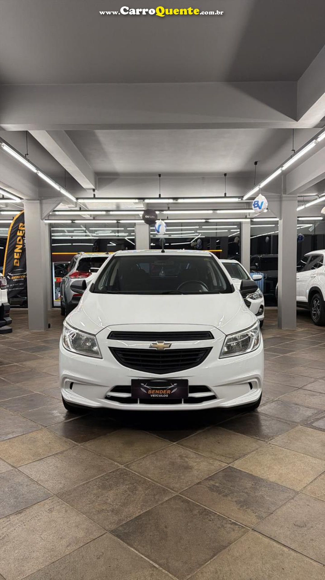 CHEVROLET   ONIX HATCH JOY 1.0 8V FLEX 5P MEC.   BRANCO 2018 1.0 FLEX - Loja