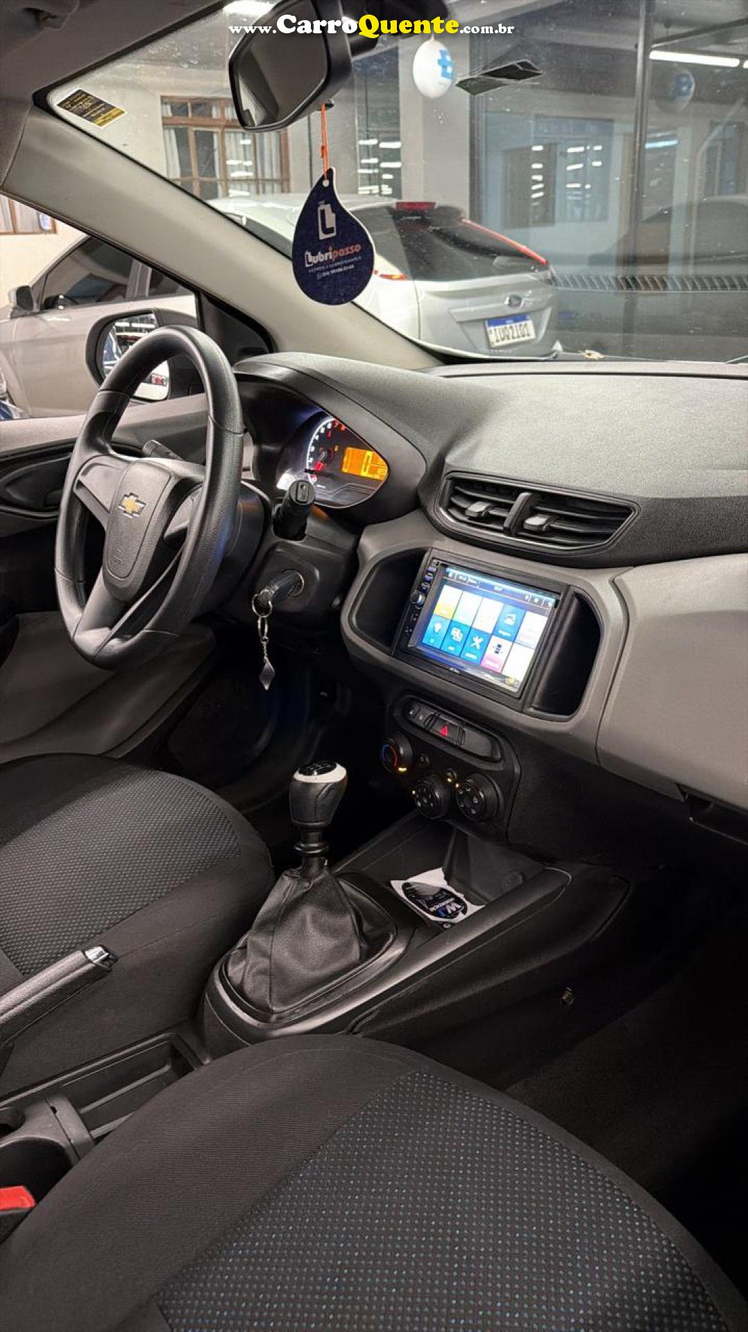 CHEVROLET   ONIX HATCH JOY 1.0 8V FLEX 5P MEC.   BRANCO 2018 1.0 FLEX - Loja