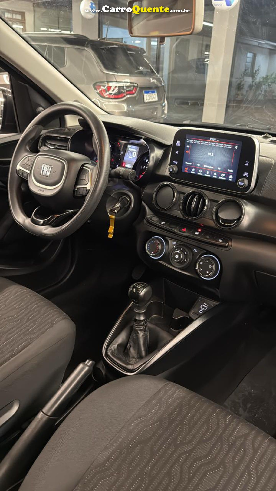 FIAT   CRONOS DRIVE 1.0 6V FLEX   CINZA 2025 1.0 FLEX - Loja