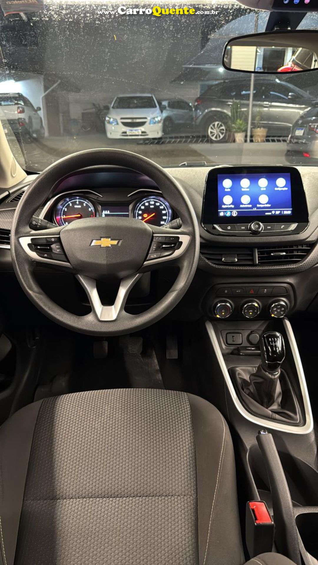 CHEVROLET   ONIX HATCH LT 1.0 8V FLEXPOWER 5P MEC.   BRANCO 2025 1.0 FLEX - Loja