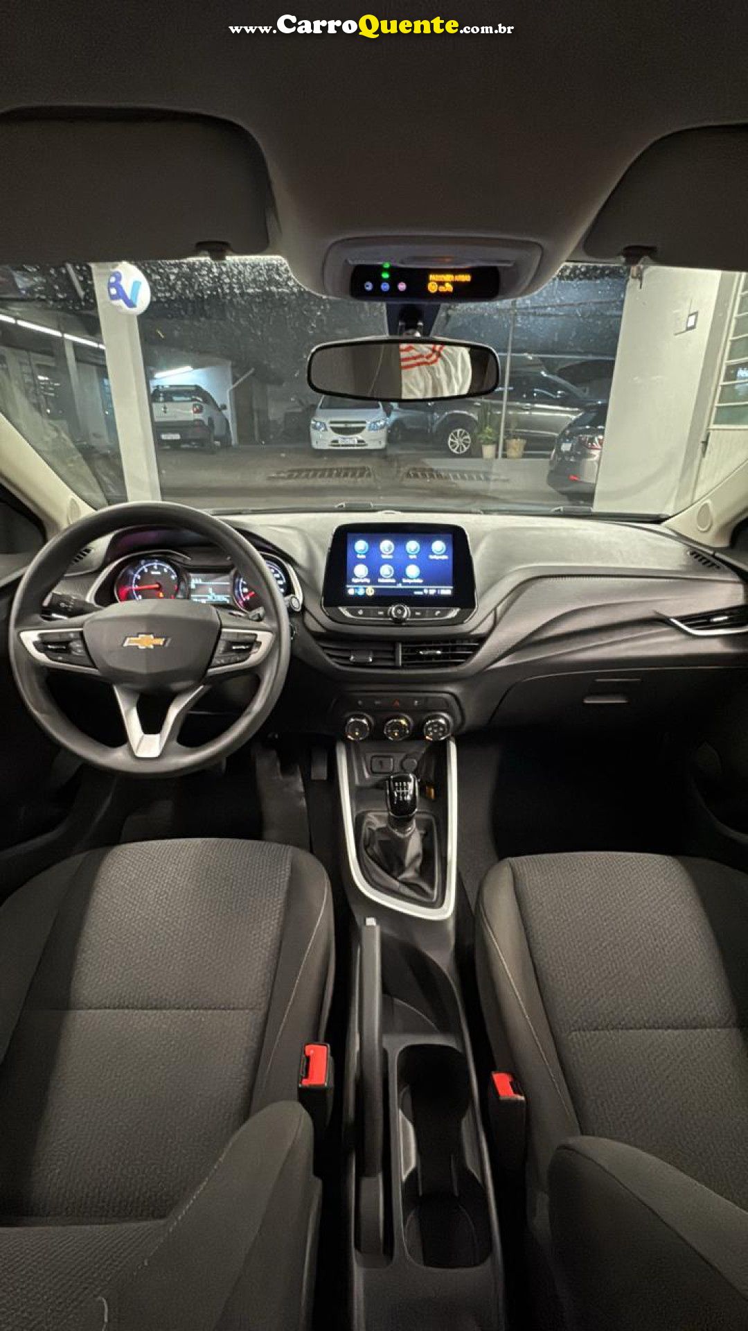 CHEVROLET   ONIX HATCH LT 1.0 8V FLEXPOWER 5P MEC.   BRANCO 2025 1.0 FLEX - Loja