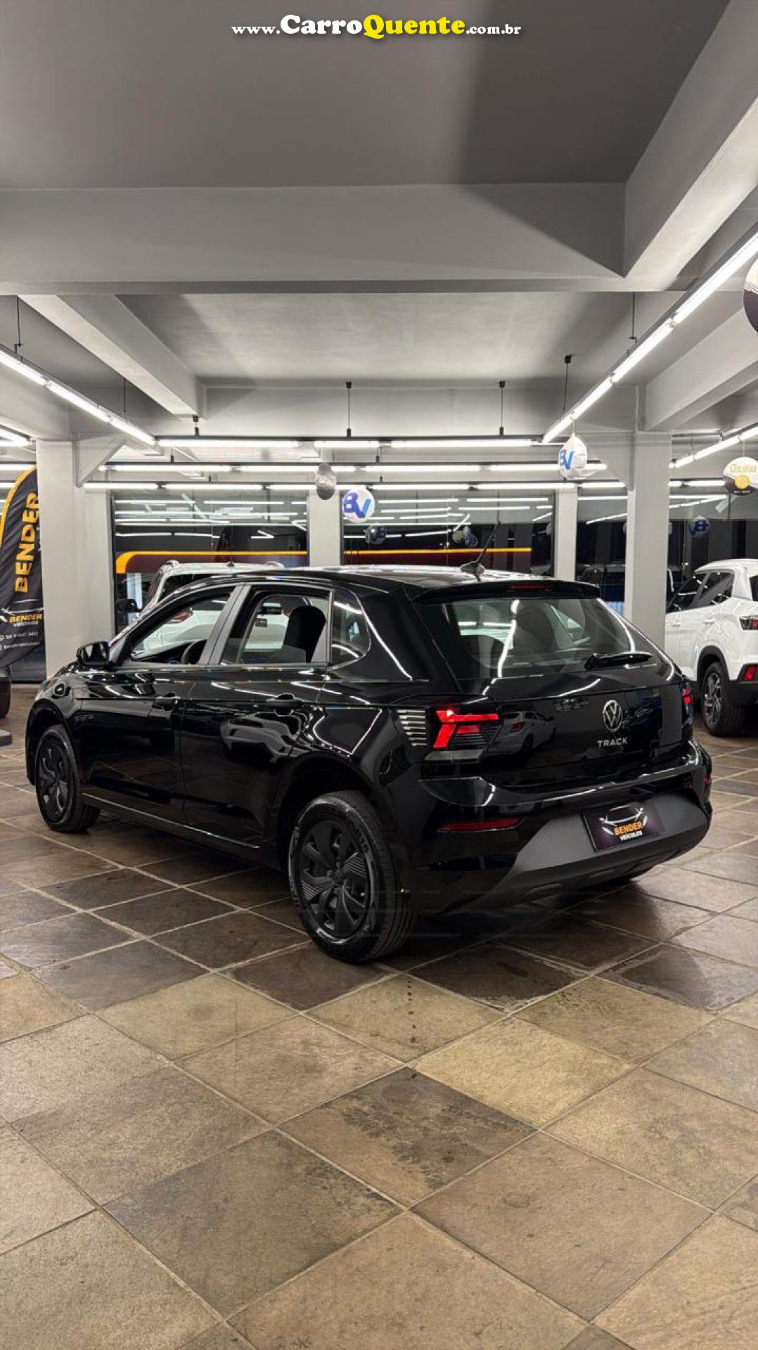VOLKSWAGEN   POLO TRACK 1.0 FLEX 12V 5P   PRETO 2026 1.0 FLEX - Loja