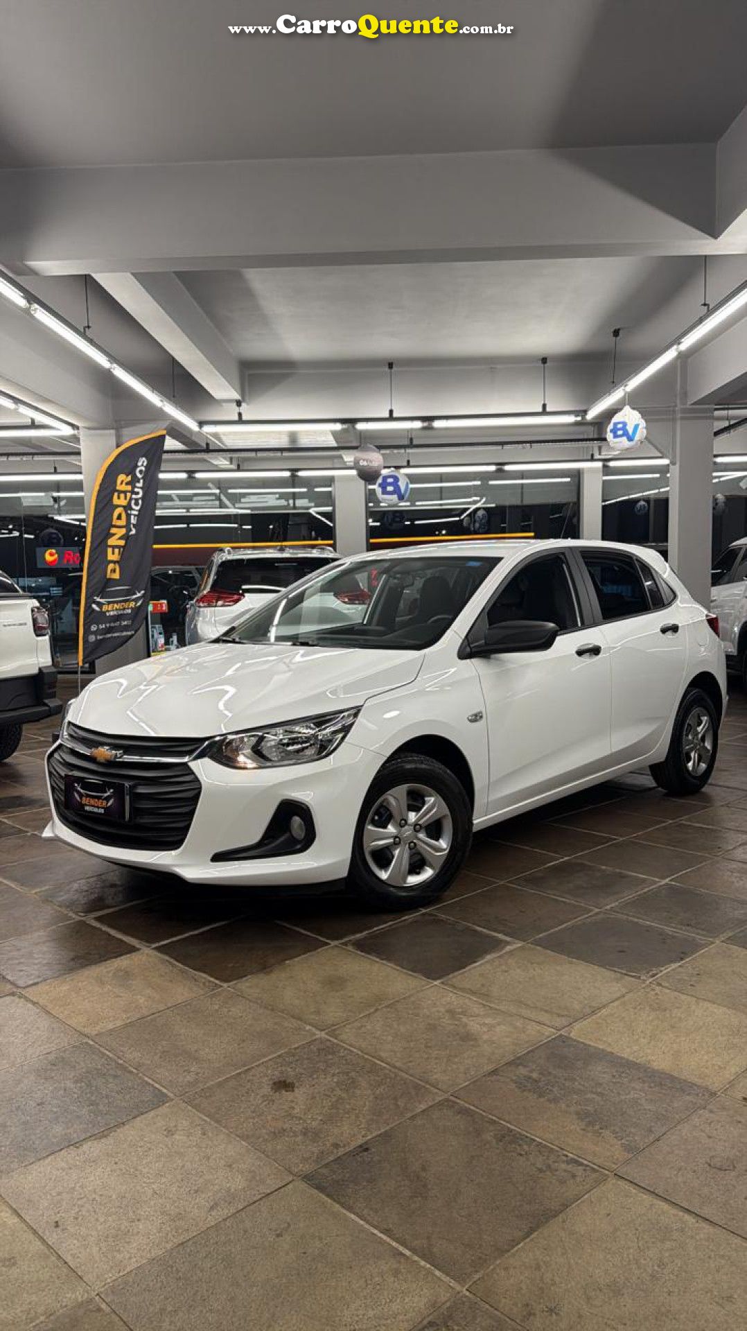 CHEVROLET   ONIX HATCH 1.0 12V FLEX 5P MEC.   BRANCO 2025 1.0 FLEX - Loja