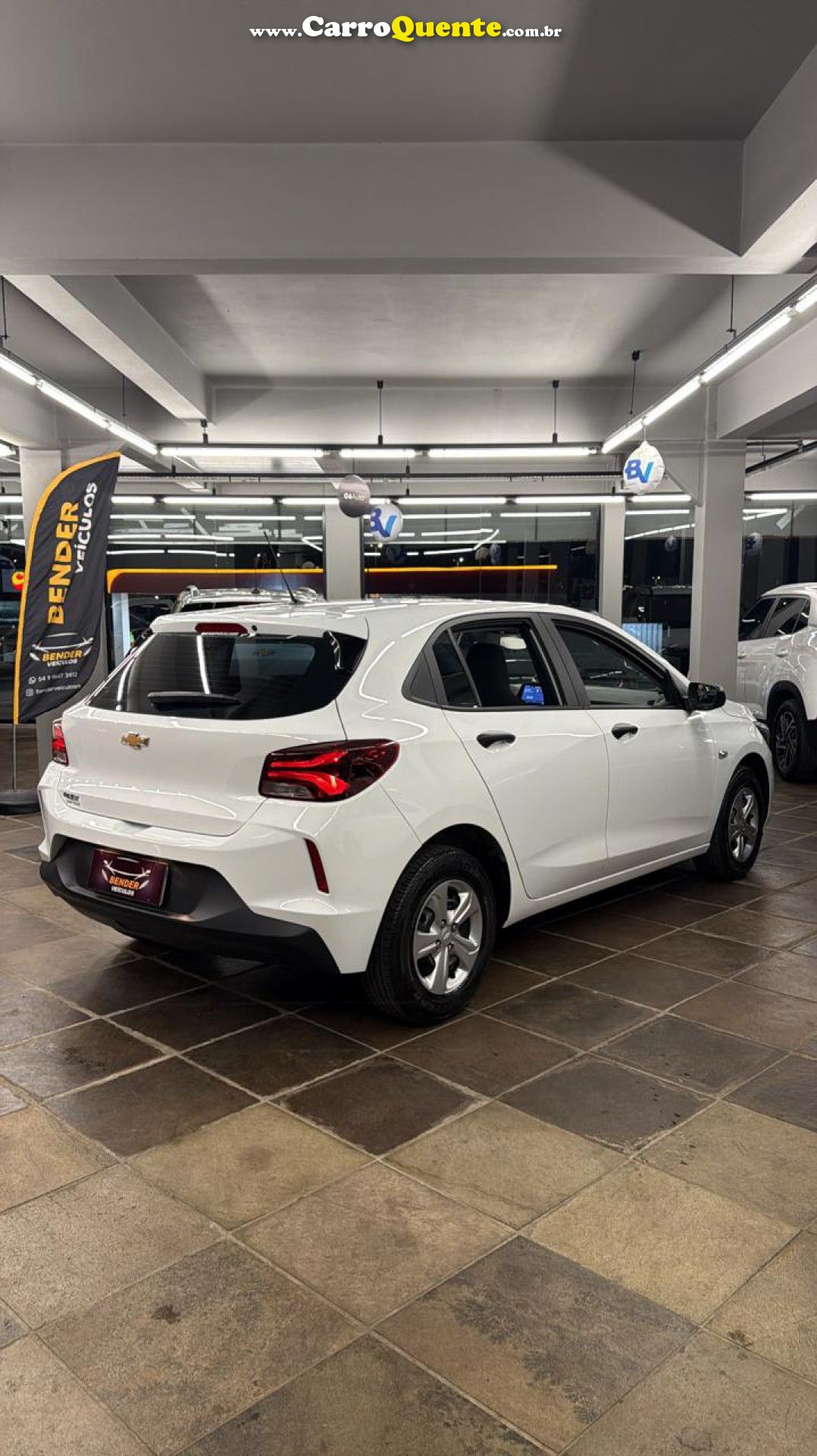 CHEVROLET   ONIX HATCH 1.0 12V FLEX 5P MEC.   BRANCO 2025 1.0 FLEX - Loja