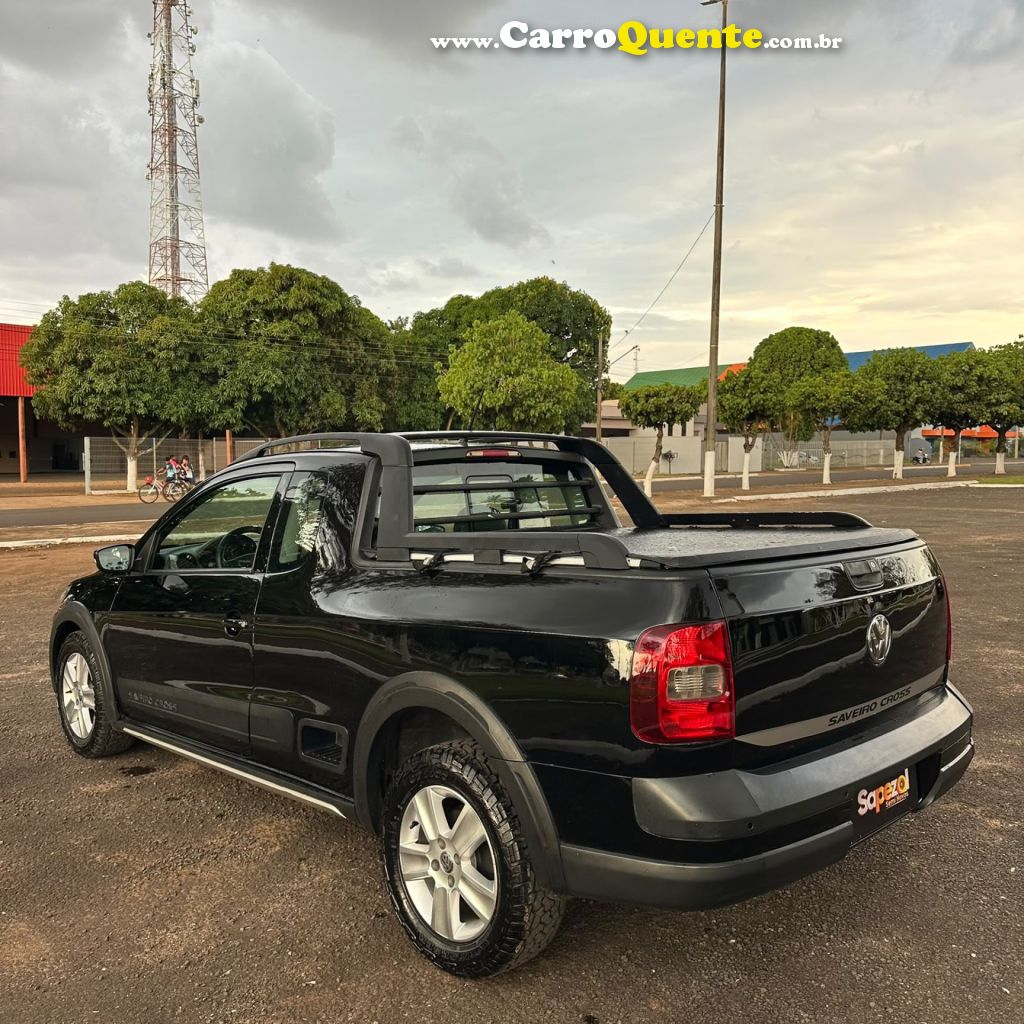 VOLKSWAGEN   SAVEIRO CROSS 1.6 MI TOTAL FLEX 8V CE   PRETO 2011 1.6 FLEX - Loja