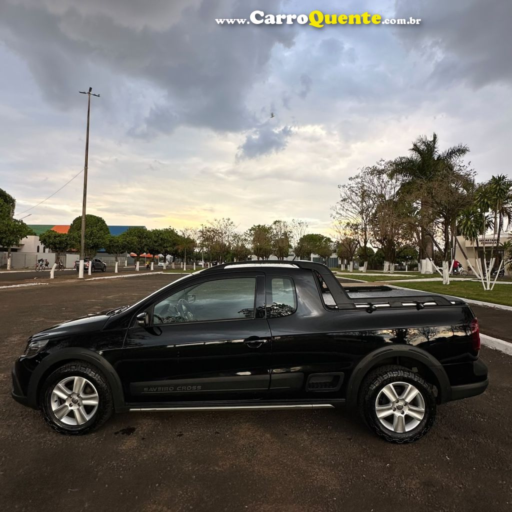 VOLKSWAGEN   SAVEIRO CROSS 1.6 MI TOTAL FLEX 8V CE   PRETO 2011 1.6 FLEX - Loja