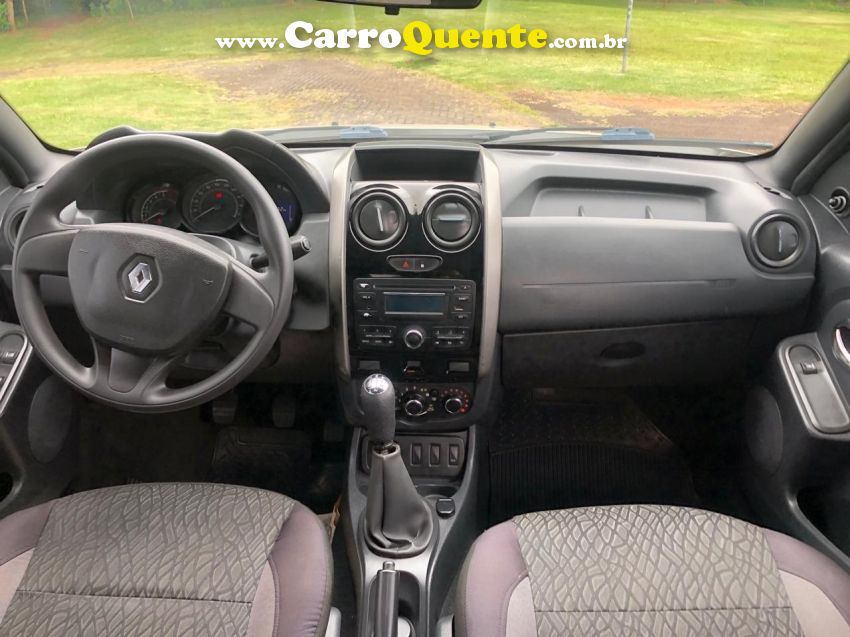 Renault DUSTER 1.6 DYNAMIQUE 4X2 16V FLEX 4P MANUAL - Loja