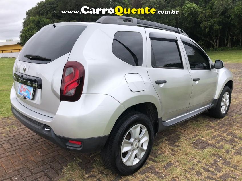 Renault DUSTER 1.6 DYNAMIQUE 4X2 16V FLEX 4P MANUAL - Loja