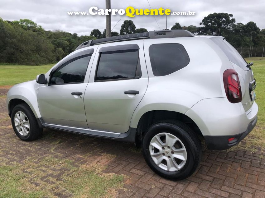 Renault DUSTER 1.6 DYNAMIQUE 4X2 16V FLEX 4P MANUAL - Loja