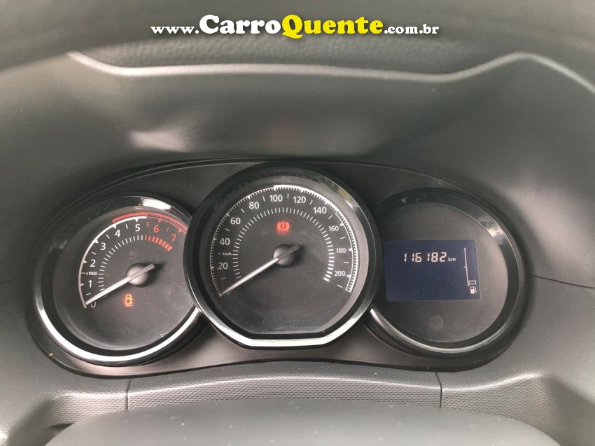 Renault DUSTER 1.6 DYNAMIQUE 4X2 16V FLEX 4P MANUAL - Loja
