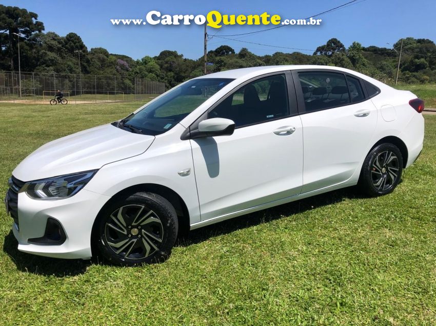 Chevrolet ONIX 1.0 FLEX PLUS LT MANUAL - Loja